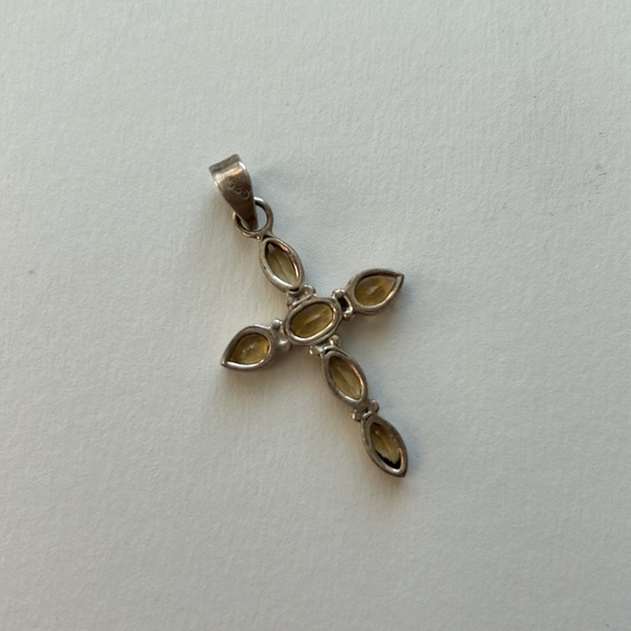Faceted Citrine and sterling silver cross - Picture 3 of 6